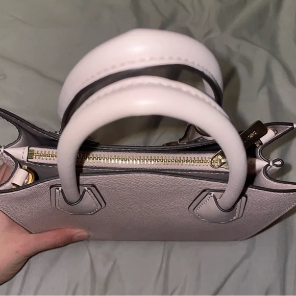 Light pink Micheal Kors Hand bag - Picture 4 of 7